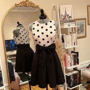 Polka Dot Dress with pockets 🎀